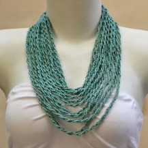 'Turquois beads twist